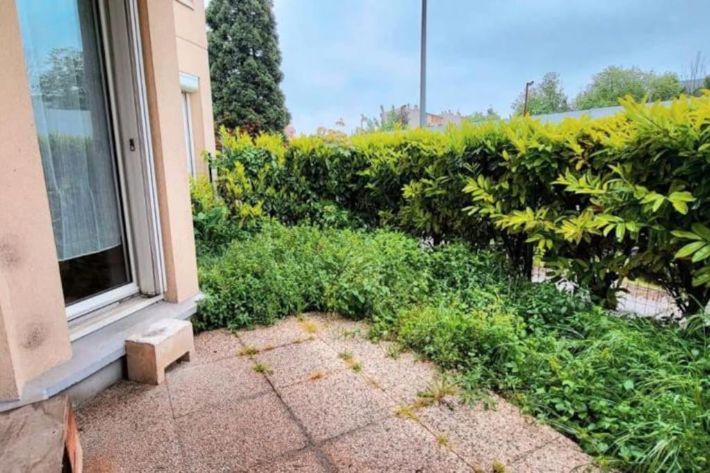 Appartement Cosy Proche Paris Le Bourget Exterior photo